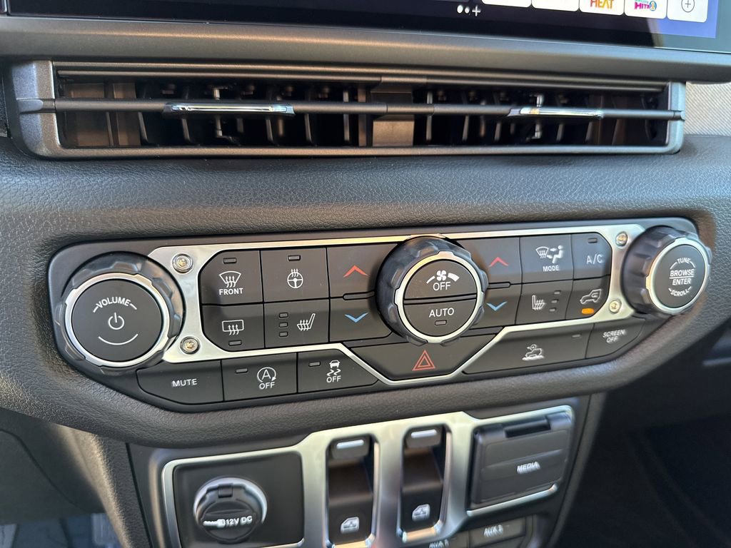 New 2026 Jeep Wrangler Sport AWD/4WD image 23