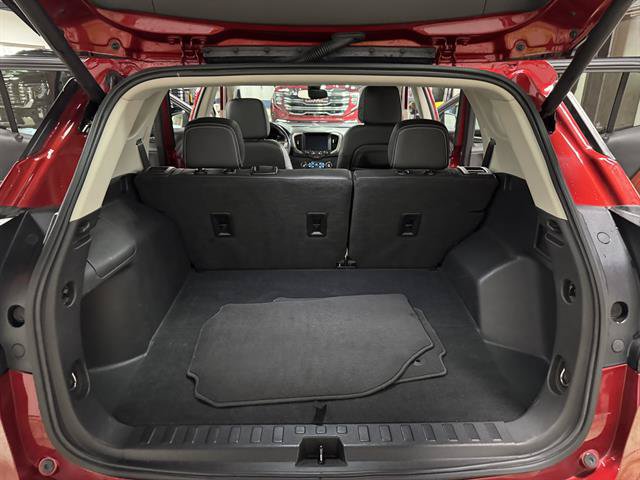 Certified 2023 GMC Terrain Denali w/ Denali Premium Package AWD/4WD image 13