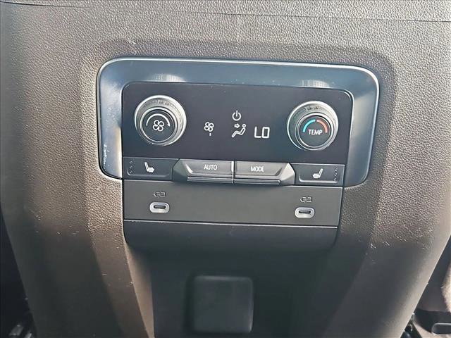 Used 2023 Chevrolet Tahoe Z71 w/ Luxury Package image 17