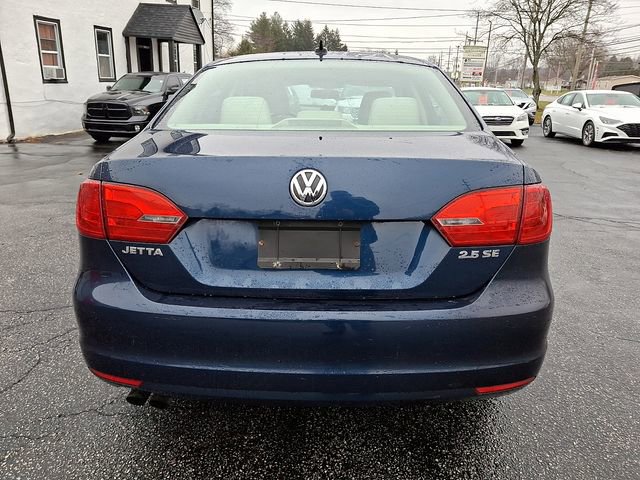 Used 2012 Volkswagen Jetta SE image 5
