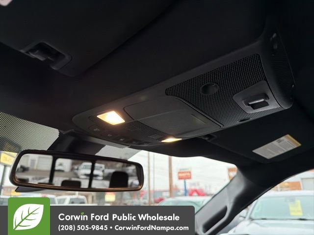 Used 2016 Ford F150 Platinum w/ Equipment Group 701A Luxury image 19