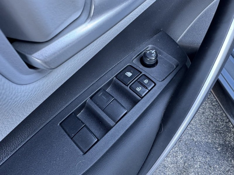 Used 2023 Toyota Corolla SE image 17