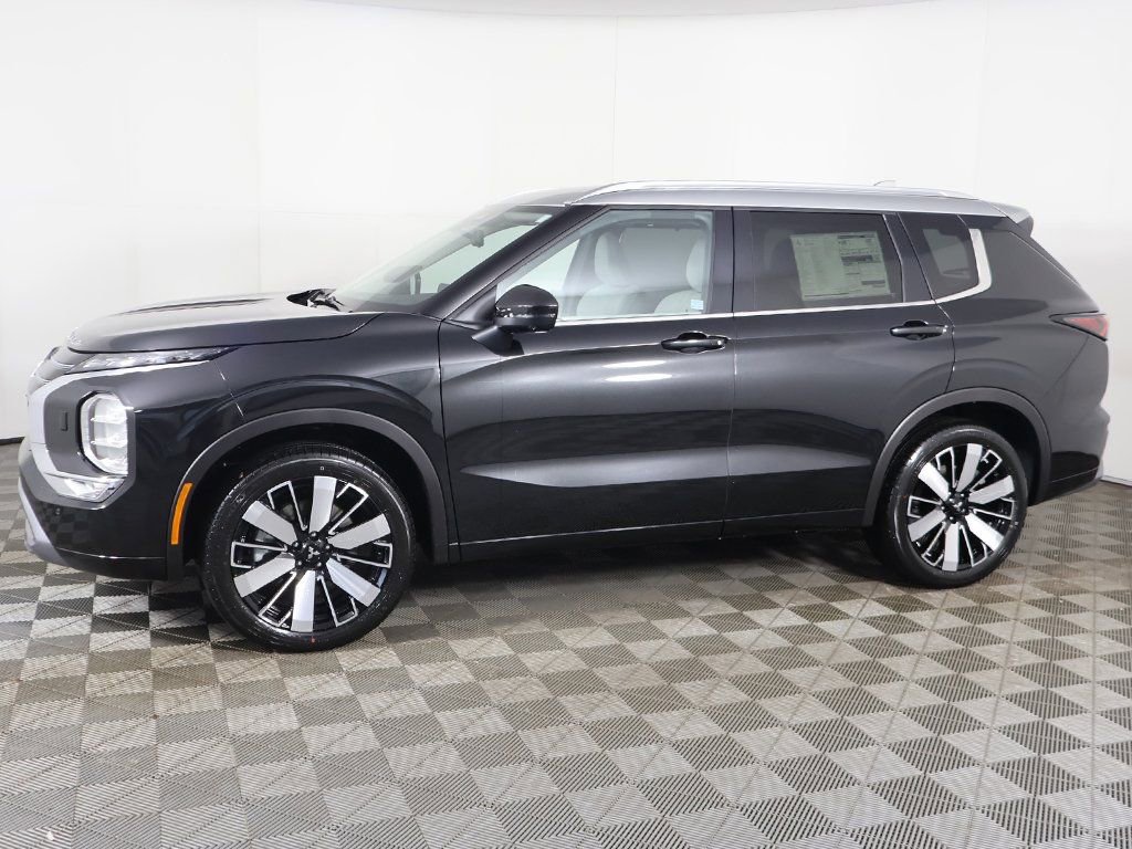 New 2025 Mitsubishi Outlander AWD image 23