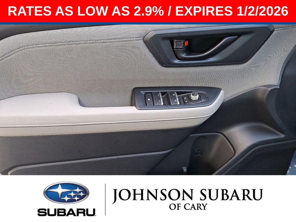 Used 2025 Subaru Forester Premium w/ Protection Package image 11