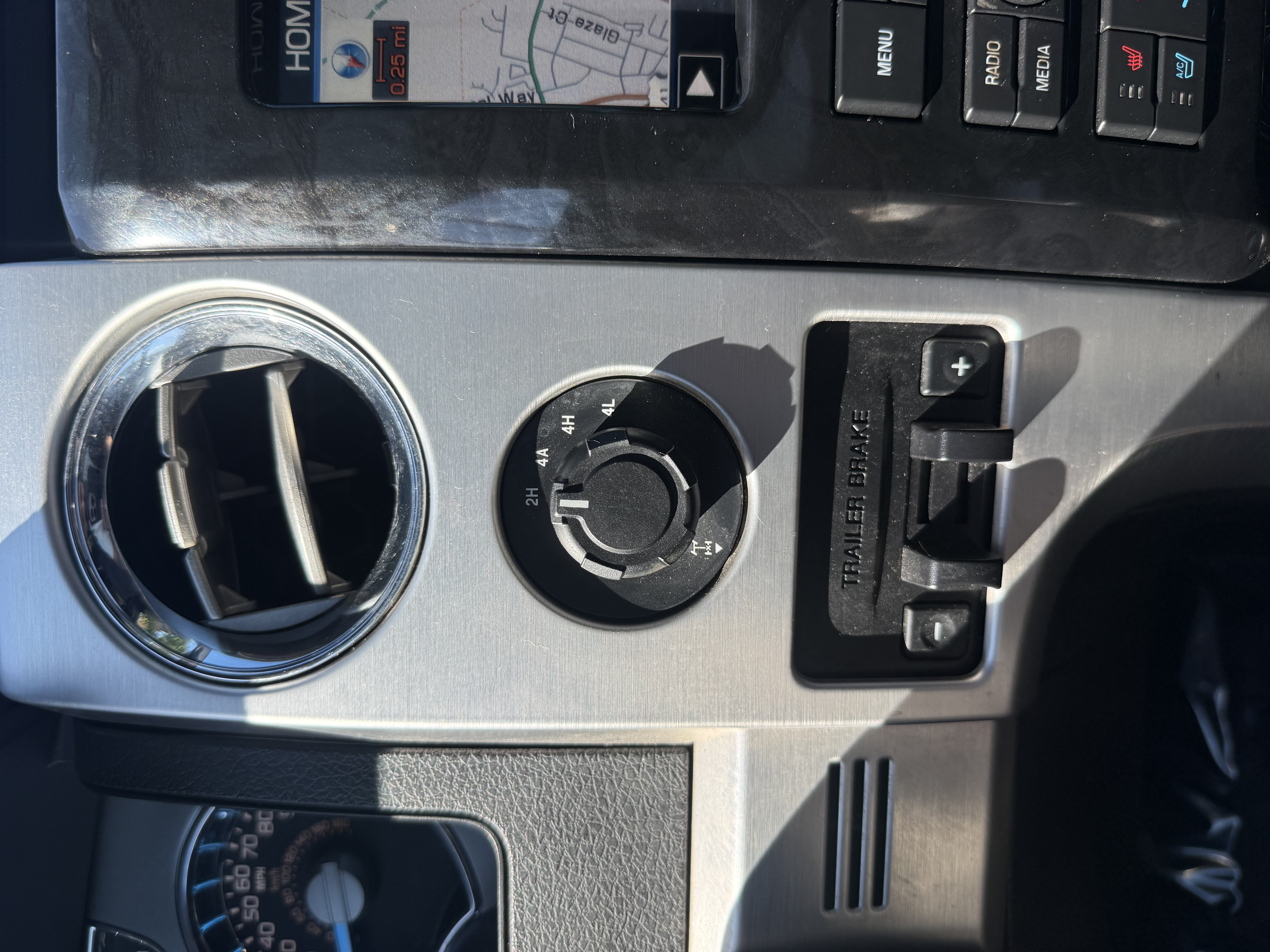 Used 2012 Ford F150 Platinum AWD/4WD image 18