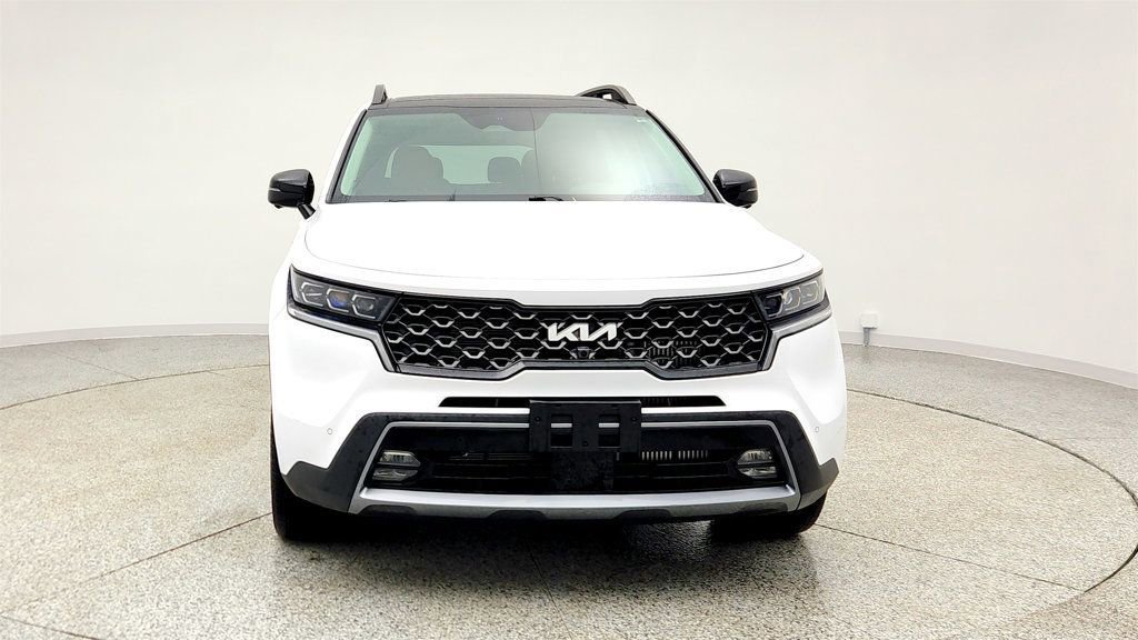 Used 2023 Kia Sorento SX Prestige image 2