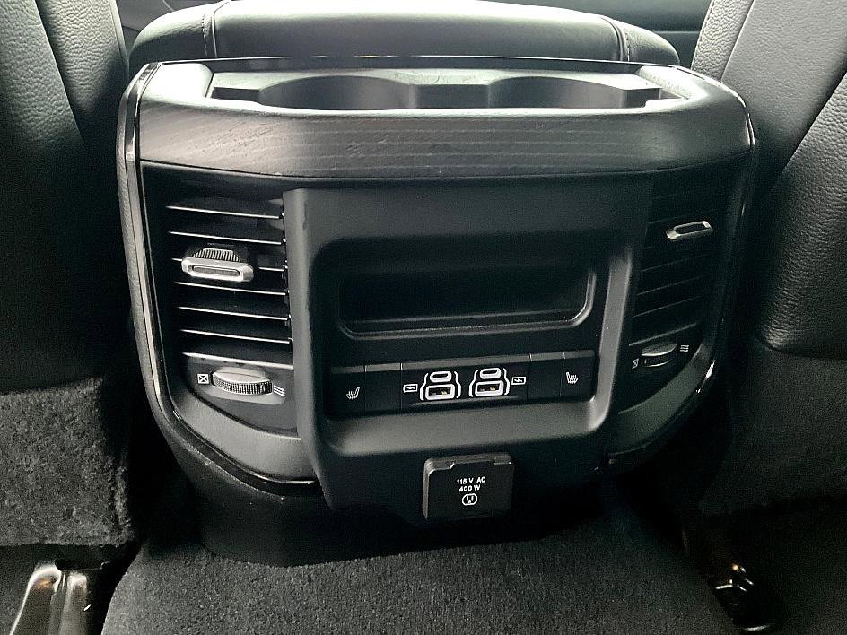 Used 2023 RAM 2500 Limited image 34