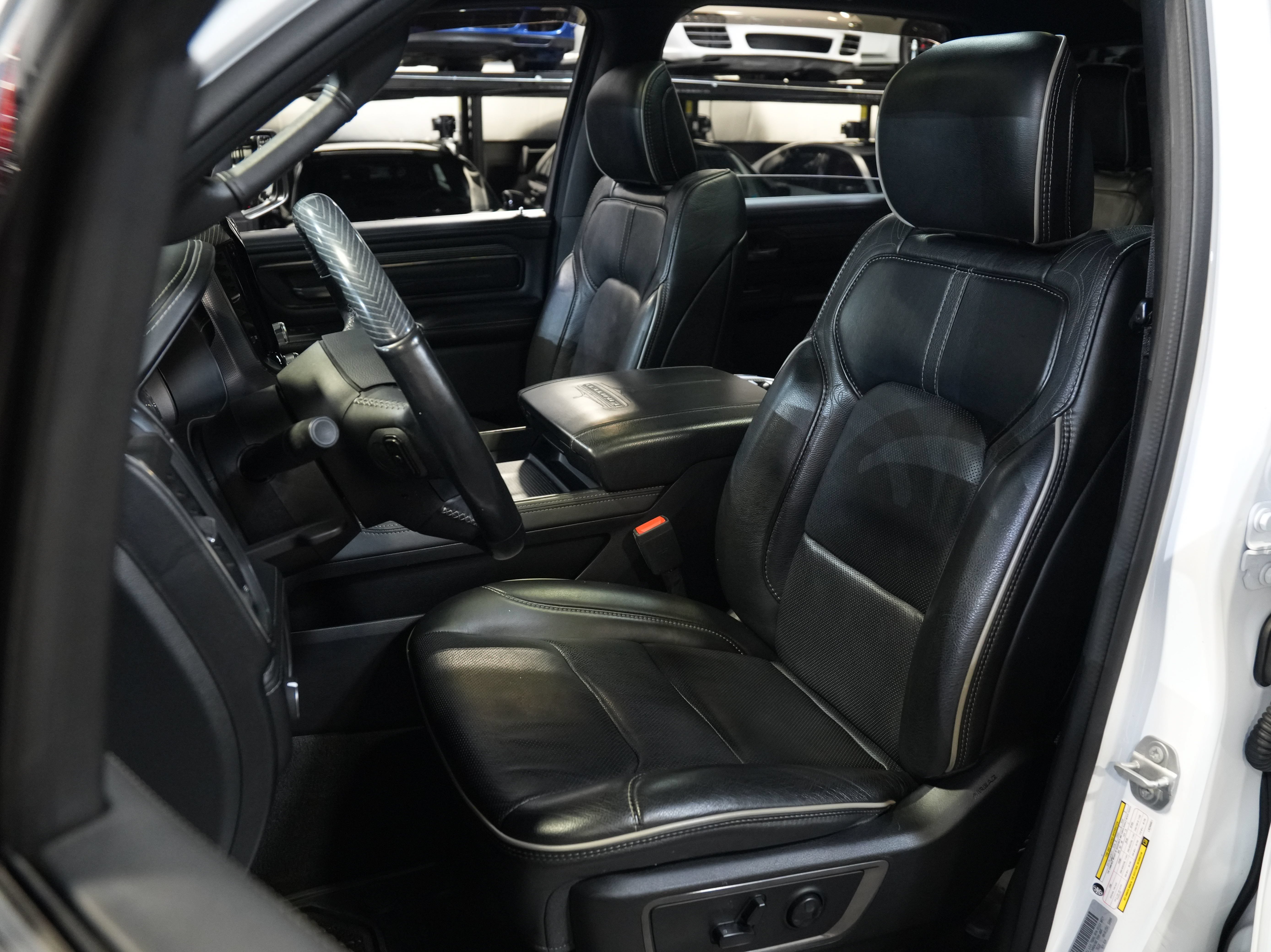 Used 2020 RAM 1500 Limited AWD/4WD image 31