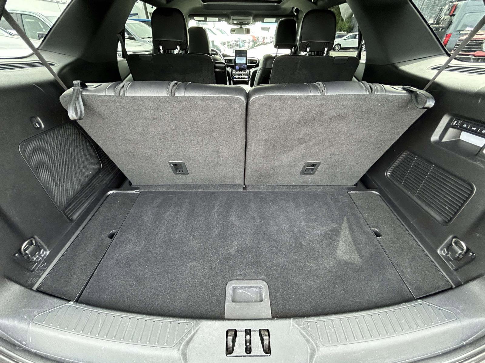 Used 2021 Ford Explorer ST w/ ST Street Pack AWD/4WD image 17