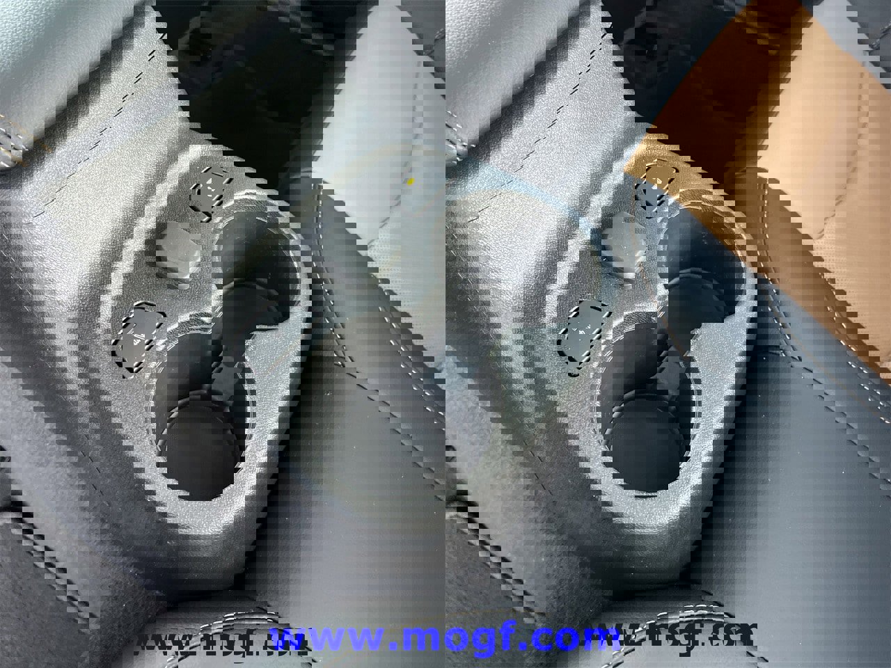 Used 2018 Chevrolet Volt Premier w/ Driver Confidence Package image 21