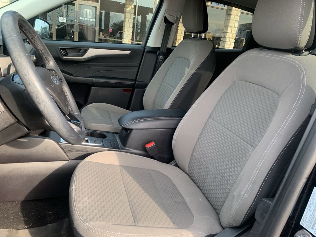 Used 2022 Ford Escape SE w/ Cold Weather Package image 10