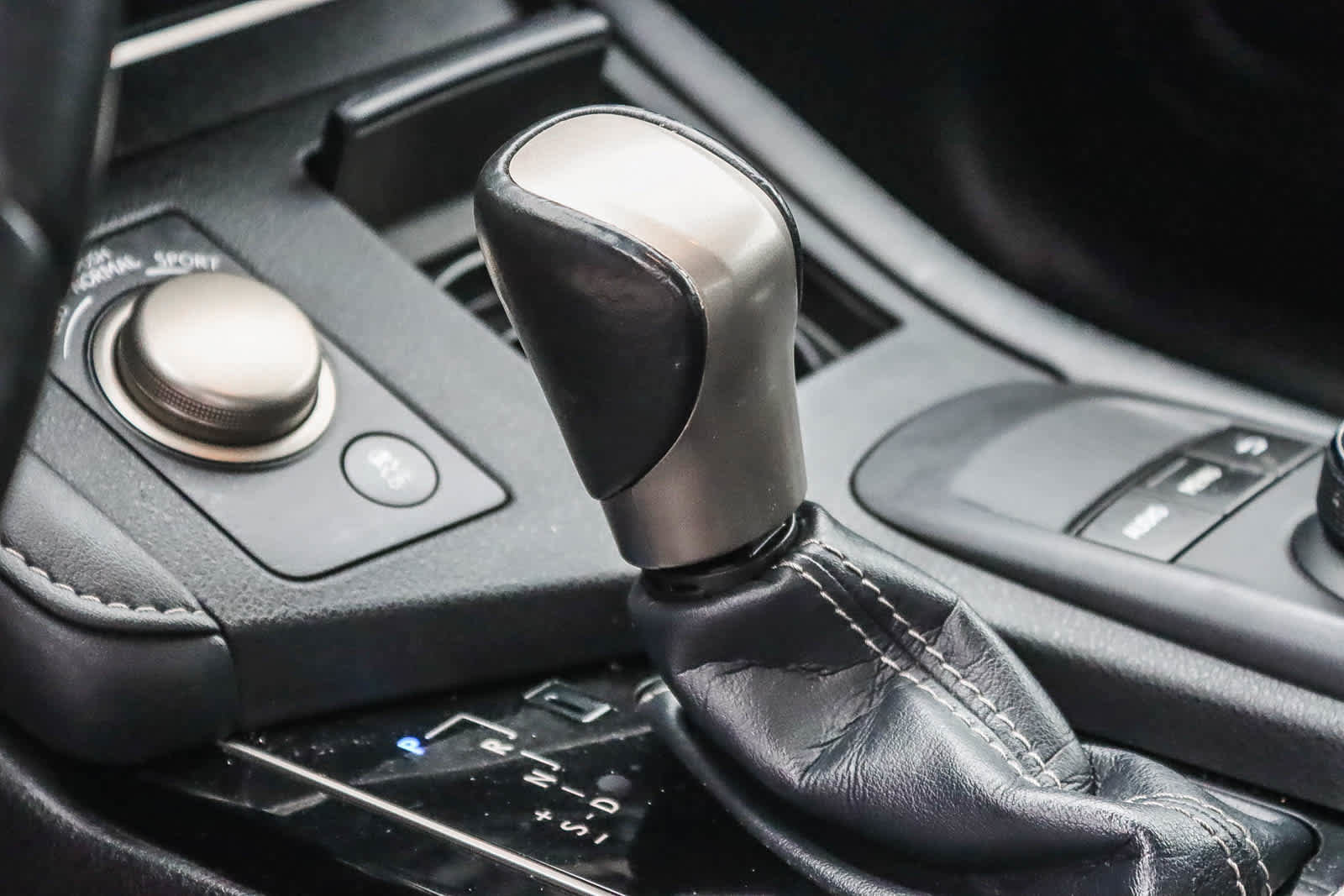 Used 2017 Lexus ES 350 image 19