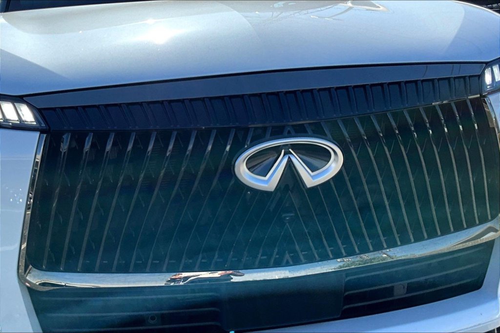 Used 2026 INFINITI QX80 Autograph w/ Premium Cargo Package AWD/4WD image 40