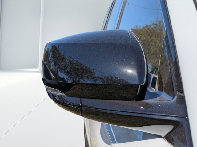 New 2025 Jeep Grand Cherokee Limited w/ Black Appearance Package RWD image 10
