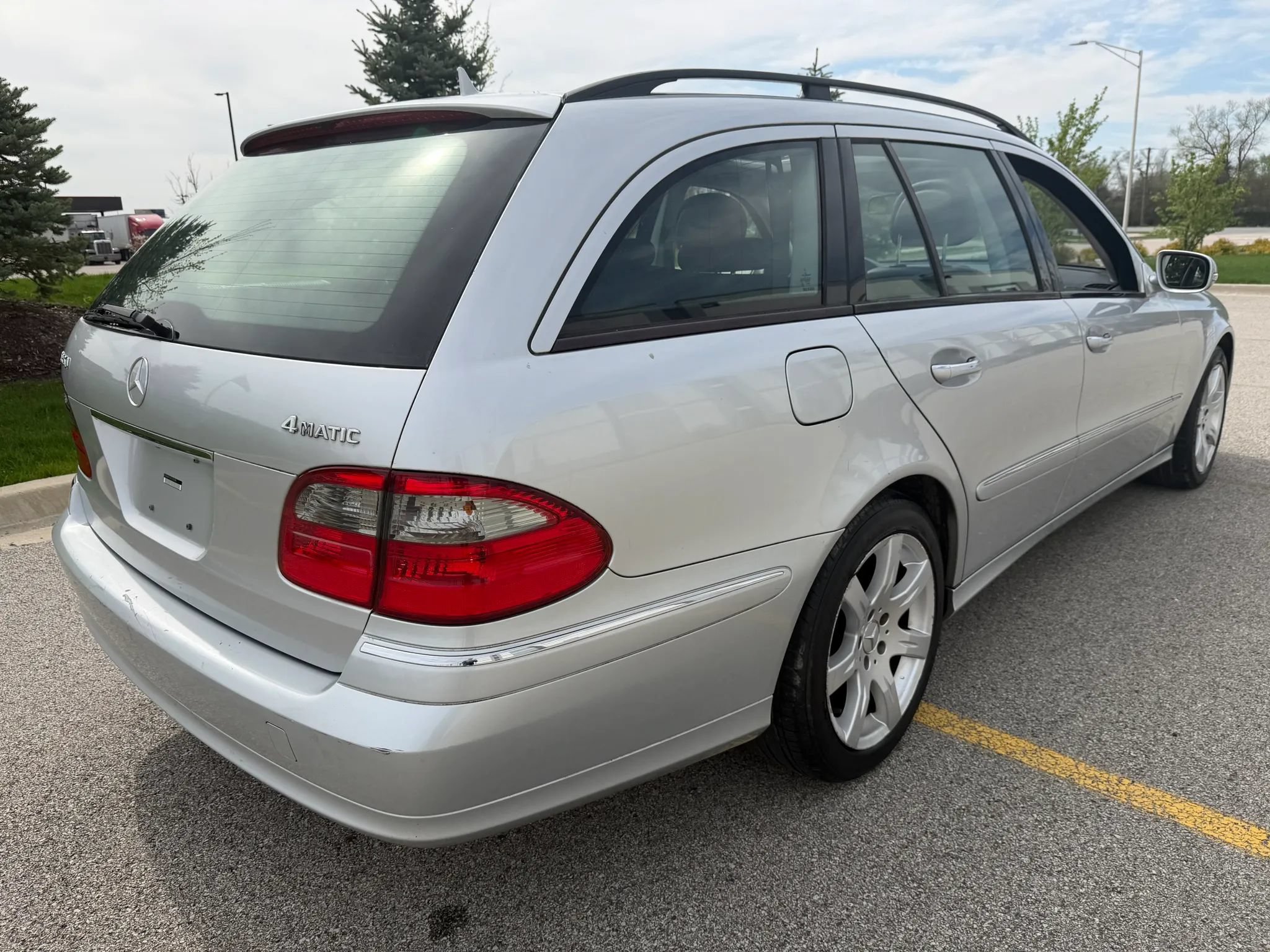 Used 2007 Mercedes-Benz E 350 4MATIC Wagon image 13