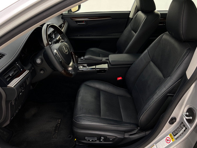 Used 2013 Lexus ES 350 w/ Luxury Pkg FWD image 11