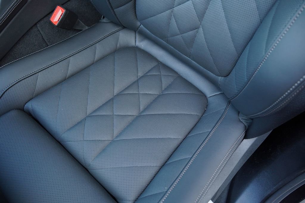 New 2026 BMW X5 xDrive50e w/ M Sport Package image 11