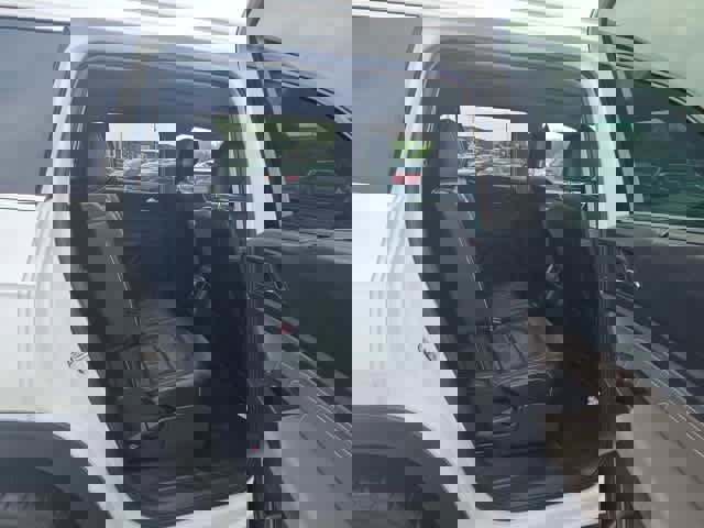 Used 2022 Volkswagen Atlas SEL Premium image 19