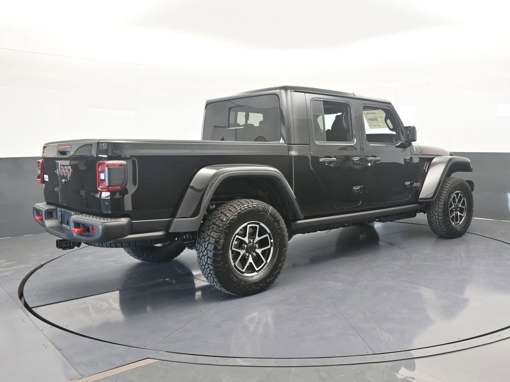 New 2026 Jeep Gladiator Rubicon w/ Steel Power Dome Hood Package AWD/4WD image 6