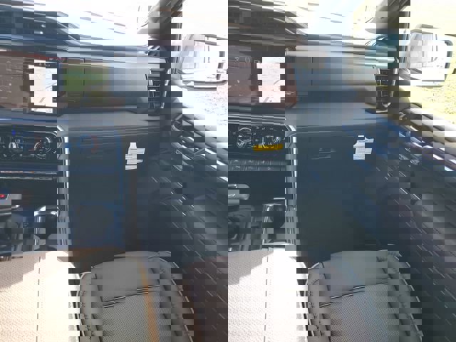 New 2026 GMC Sierra 1500 Denali w/ Denali Reserve Package image 27