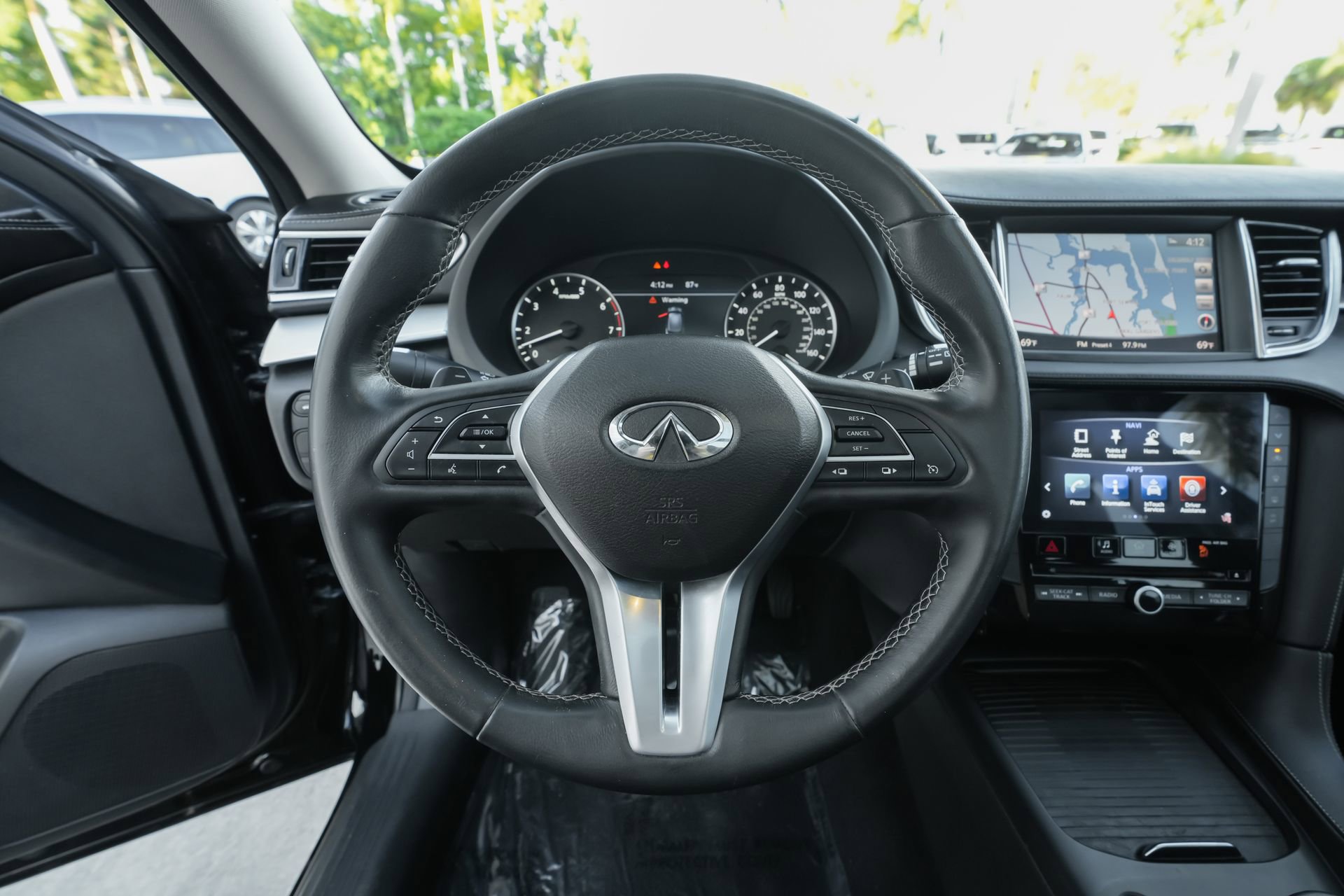 Used 2019 INFINITI QX50 Luxe w/ Navigation Package image 7