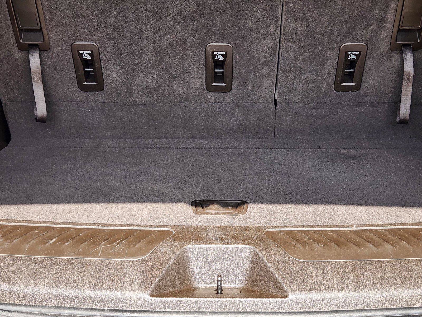 Used 2025 Chevrolet Tahoe LT RWD image 22