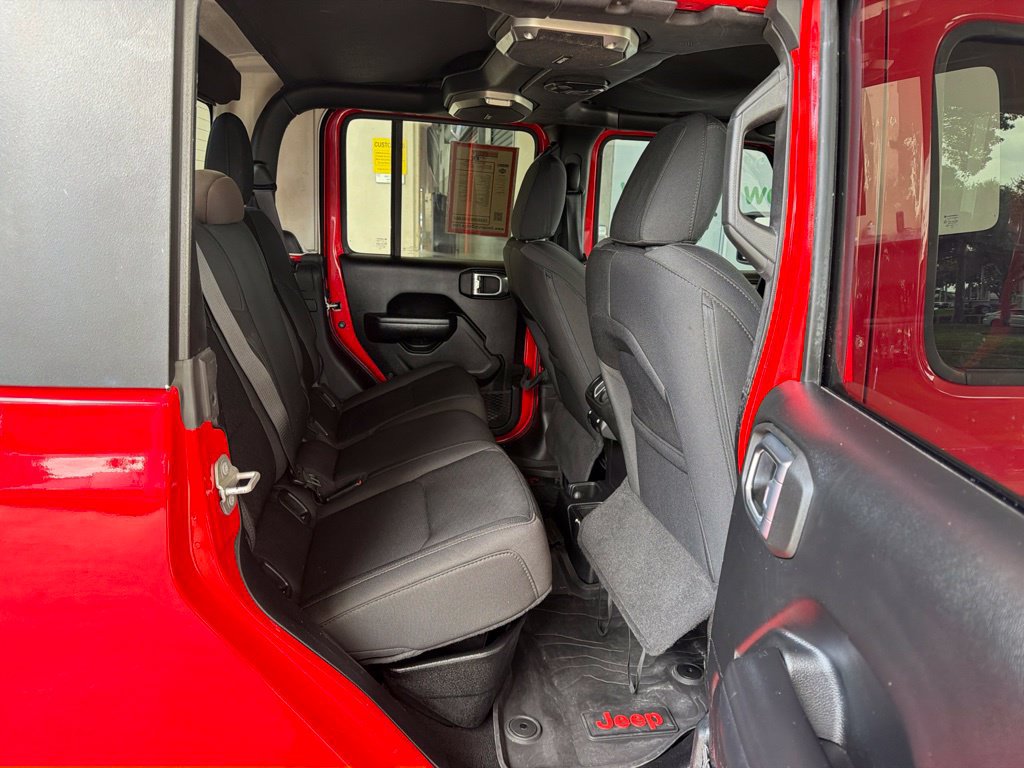 Used 2021 Jeep Gladiator Sport AWD/4WD image 29