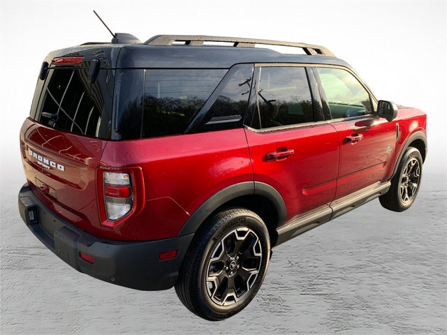 Used 2025 Ford Bronco Sport Outer Banks w/ Outer Banks Tech Package+ image 2