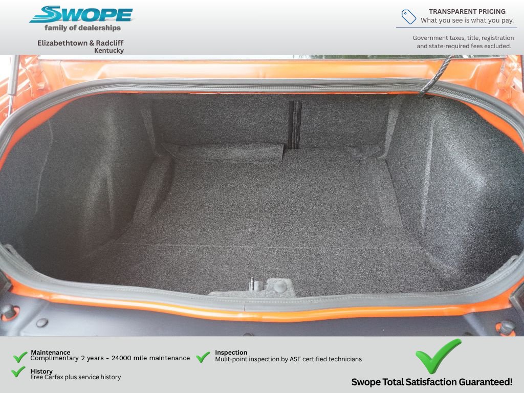 Used 2017 Dodge Challenger R/T Scat Pack RWD image 24