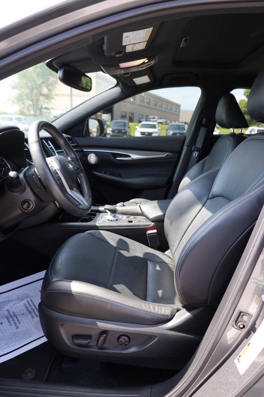 Used 2023 INFINITI QX55 Essential AWD/4WD image 13