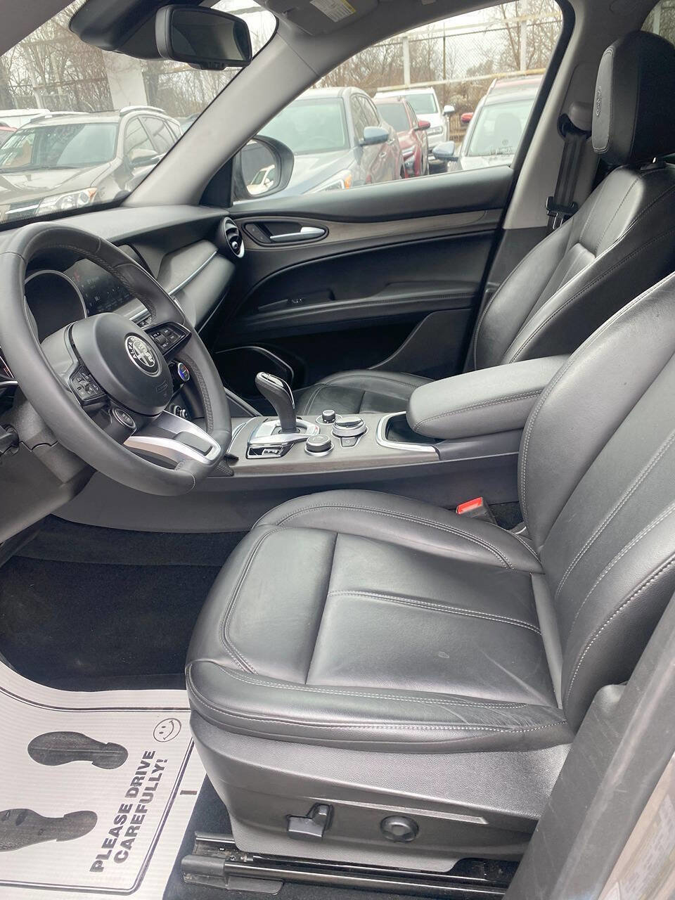 Used 2021 Alfa Romeo Stelvio Ti image 13