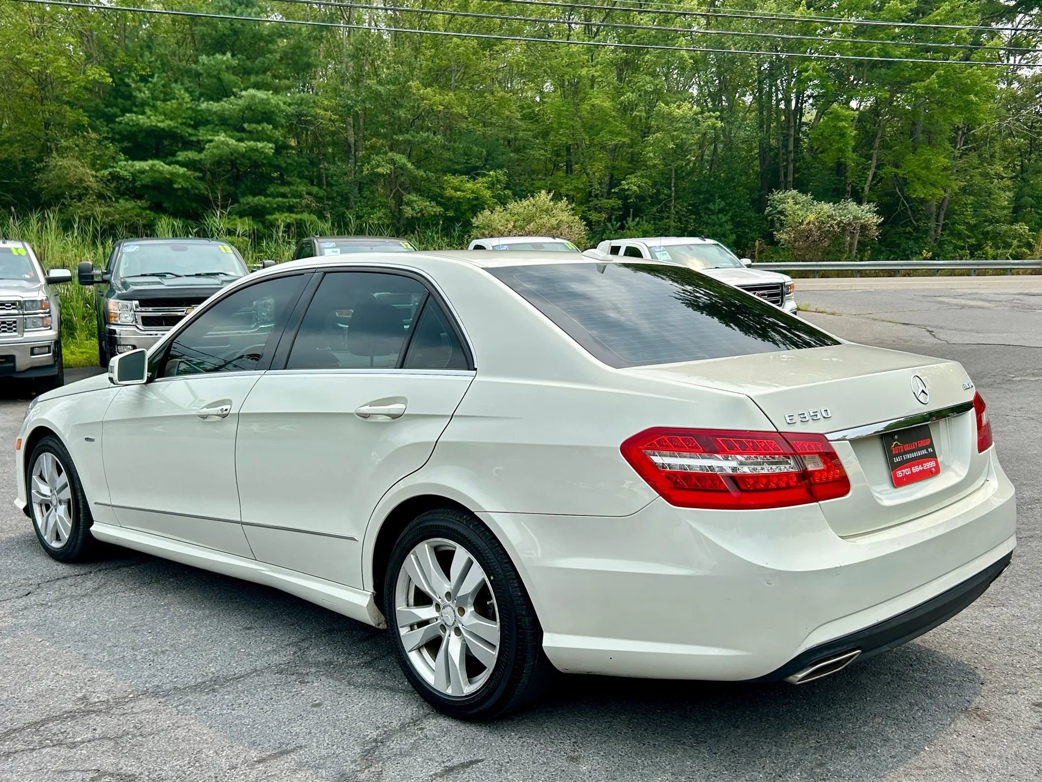 Used 2012 Mercedes-Benz E 350 BlueTEC Sedan image 6
