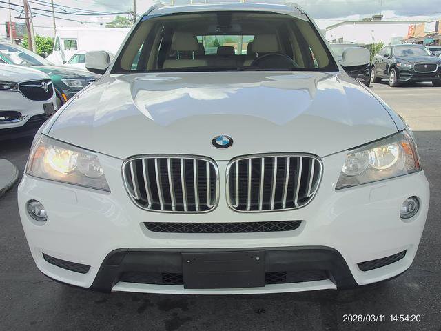 Used 2014 BMW X3 xDrive28i AWD/4WD image 2