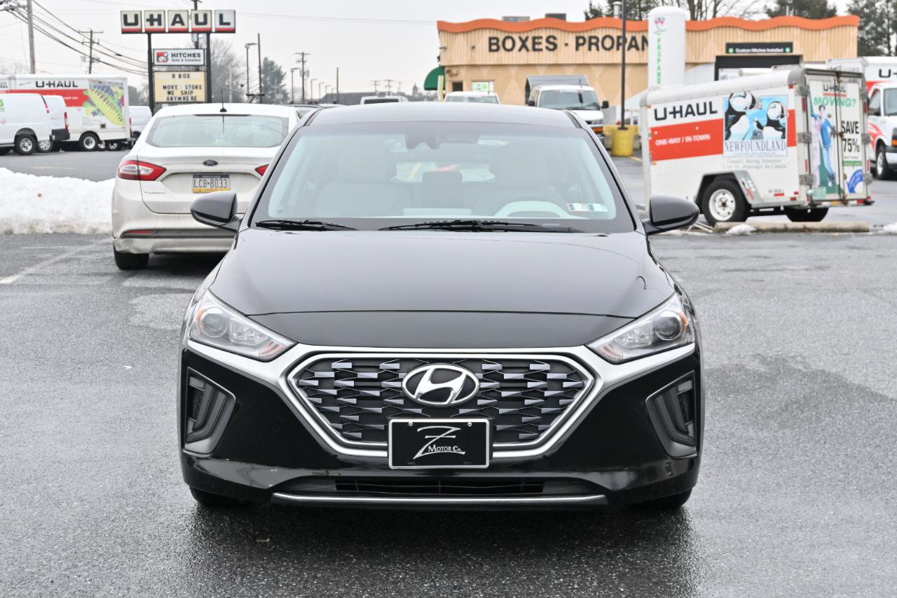 Used 2020 Hyundai Ioniq Blue FWD image 5