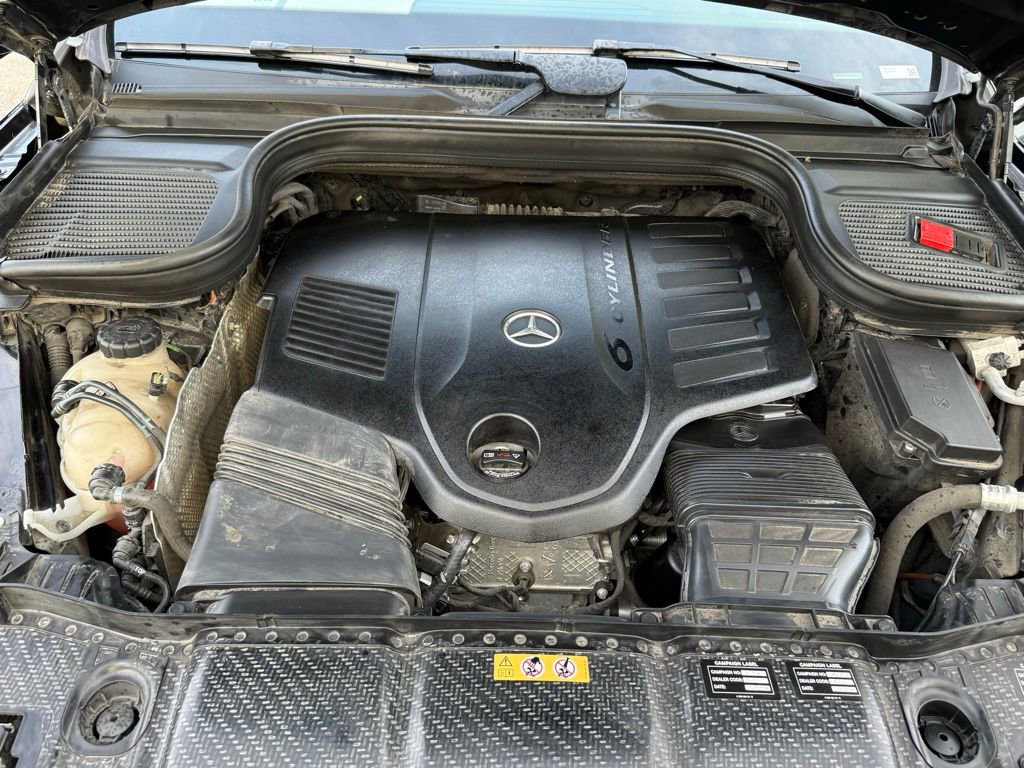 Used 2022 Mercedes-Benz GLS 450 4MATIC image 16
