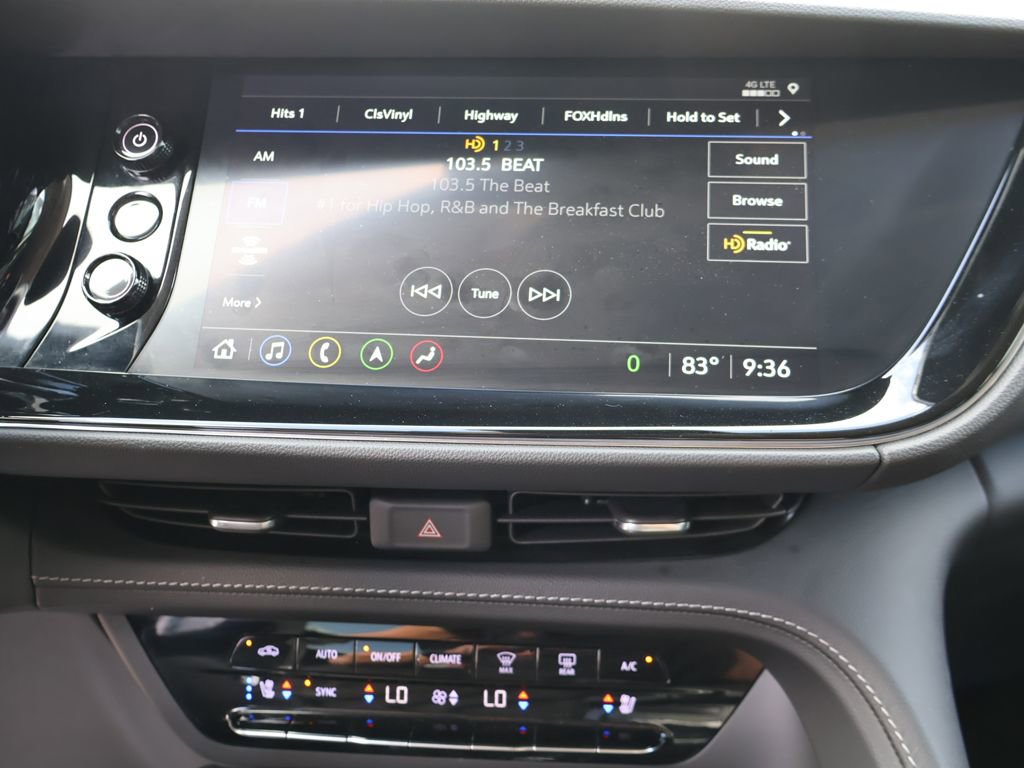 Used 2023 Buick Envision Avenir image 50