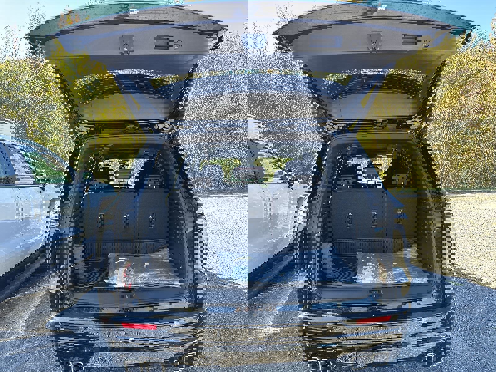 New 2026 Chevrolet Traverse RS w/ LPO, Floor Liner Package image 27