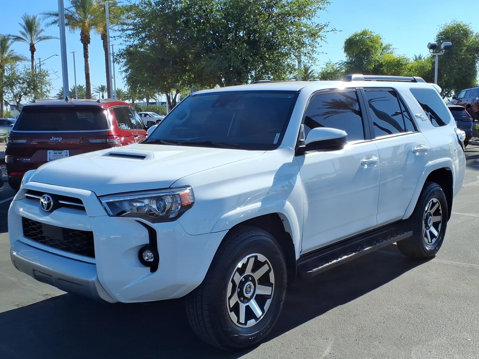 Used 2022 Toyota 4Runner TRD Off-Road AWD/4WD image 8