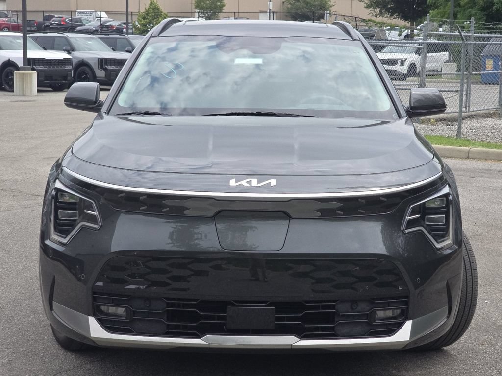 Used 2023 Kia Niro Wave w/ Wave Preserve Package FWD image 12