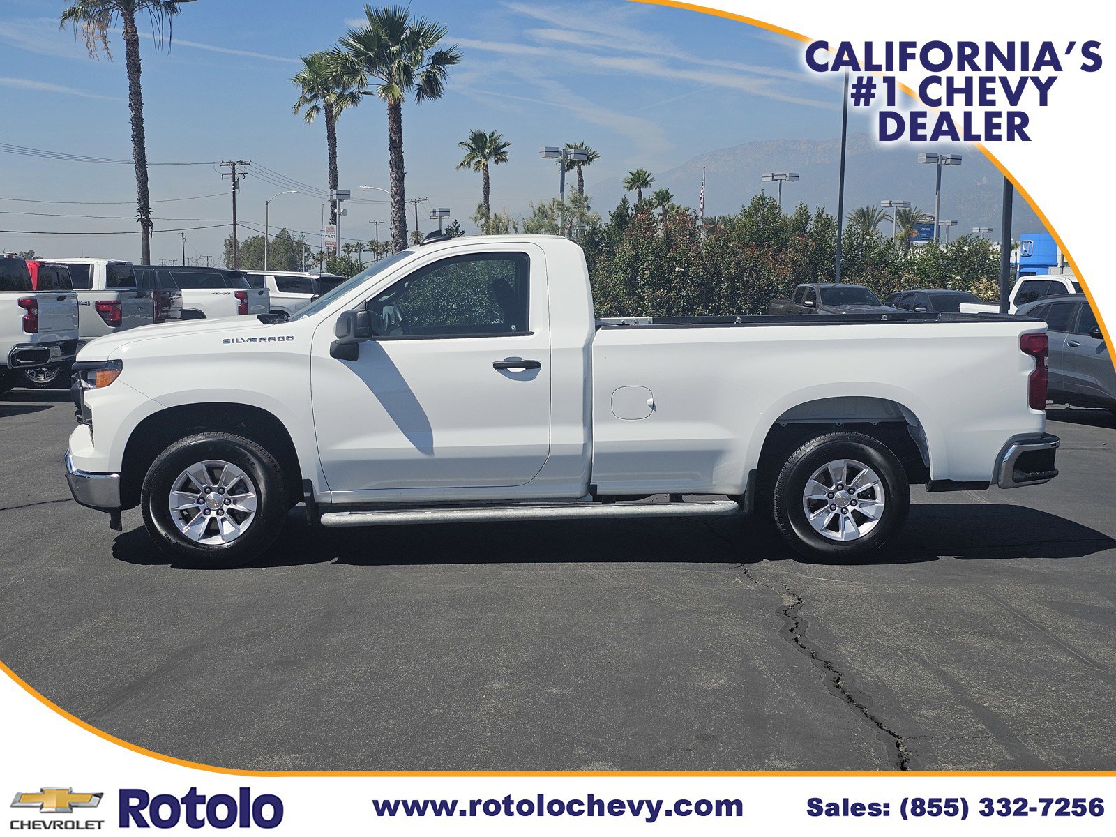 Used 2025 Chevrolet Silverado 1500 W/T image 4
