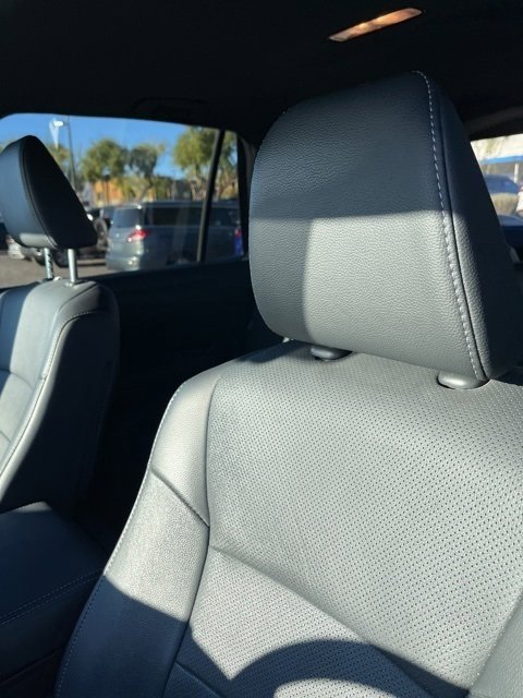 Certified 2025 Honda Passport EX-L image 5