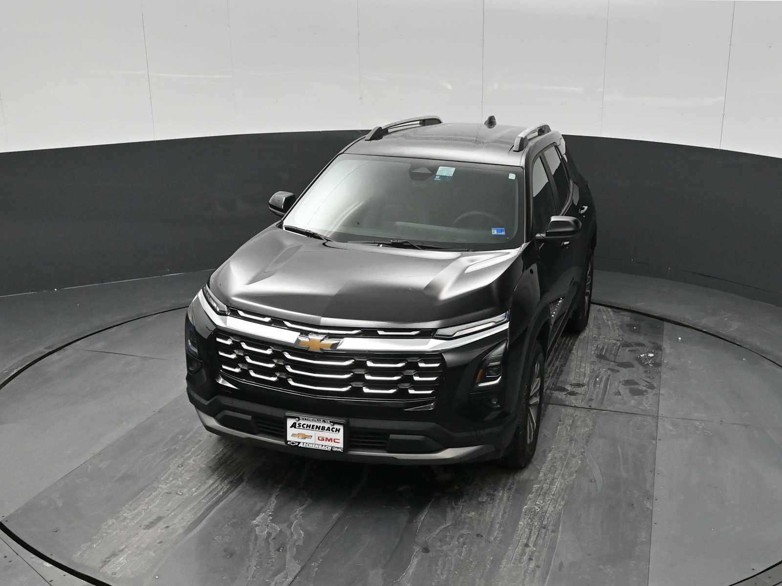 Used 2025 Chevrolet Equinox LT w/ Convenience Package II image 12