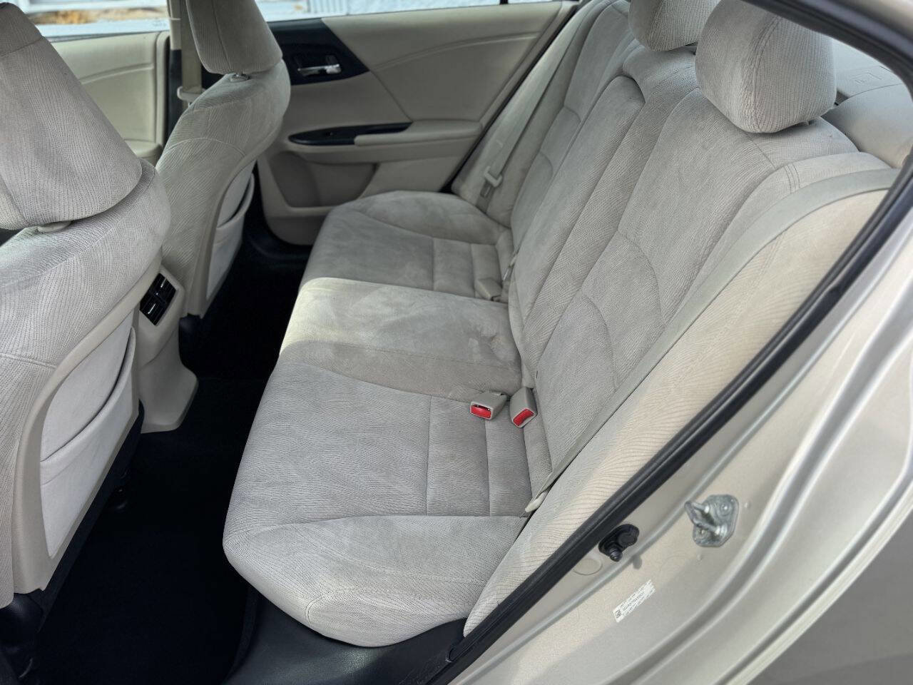 Used 2013 Honda Accord EX image 10