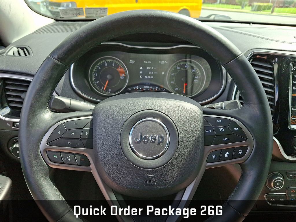 Used 2019 Jeep Cherokee Limited w/ Luxury Group image 19