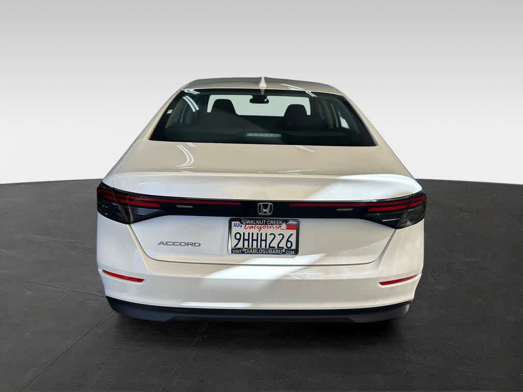 Used 2023 Honda Accord EX image 5