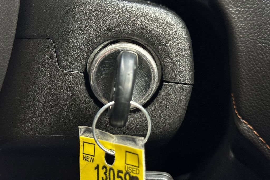 Certified 2022 GMC Canyon AT4 image 25