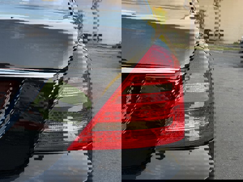 Used 2013 Mercedes-Benz S 550 image 19