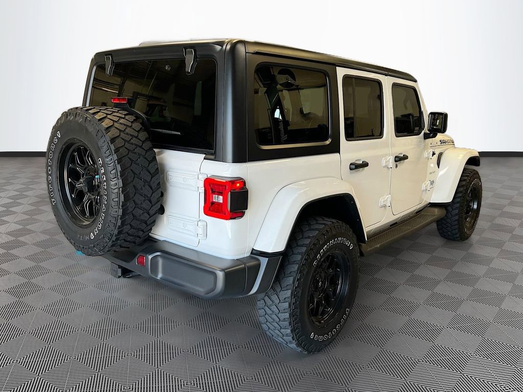 Used 2023 Jeep Wrangler Unlimited Sahara AWD/4WD image 7