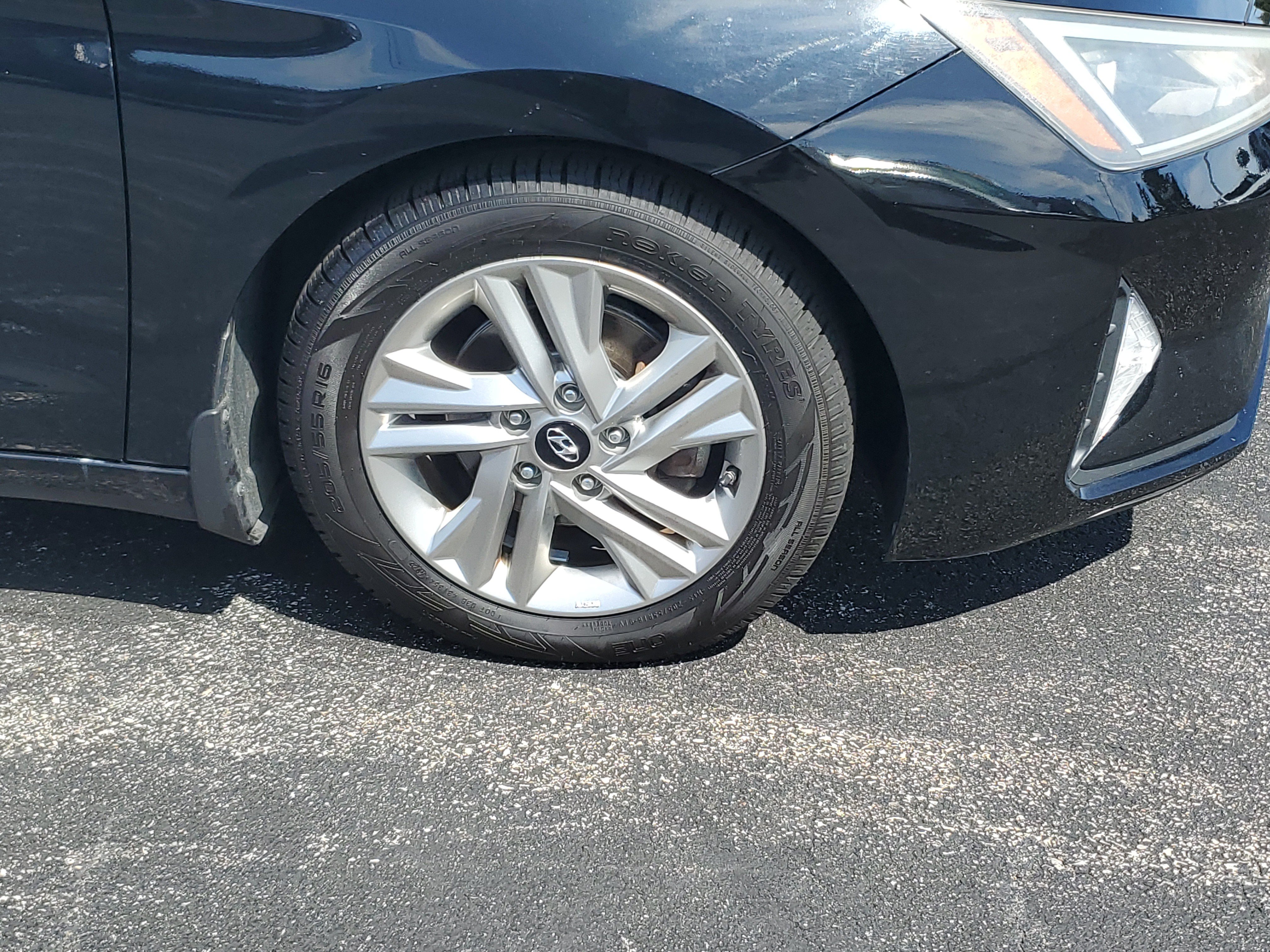 Used 2019 Hyundai Elantra Value Edition FWD image 5