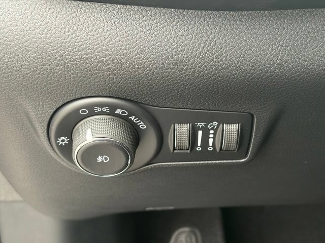 New 2026 Jeep Compass Limited AWD/4WD image 25
